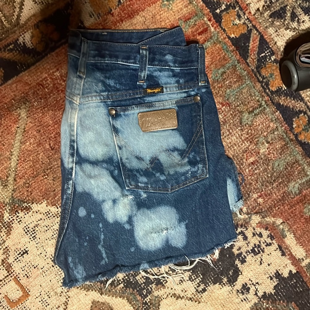 Vintage Wrangler Distressed Shorts